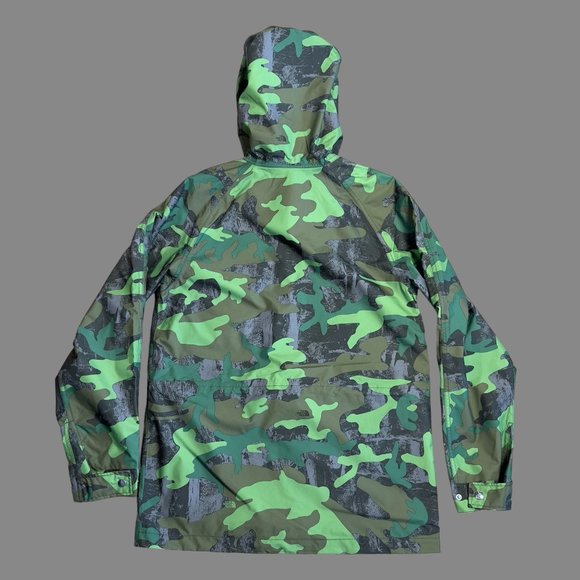 The North Face Jacket TNF Printed DryVent Mountain Supreme Parka Size S - Picture 2 of 8